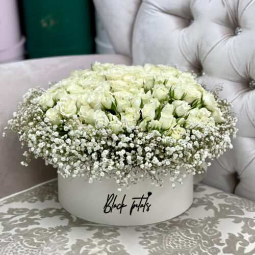 Baby's Breath and Spray Rose Wonder Signature Mix